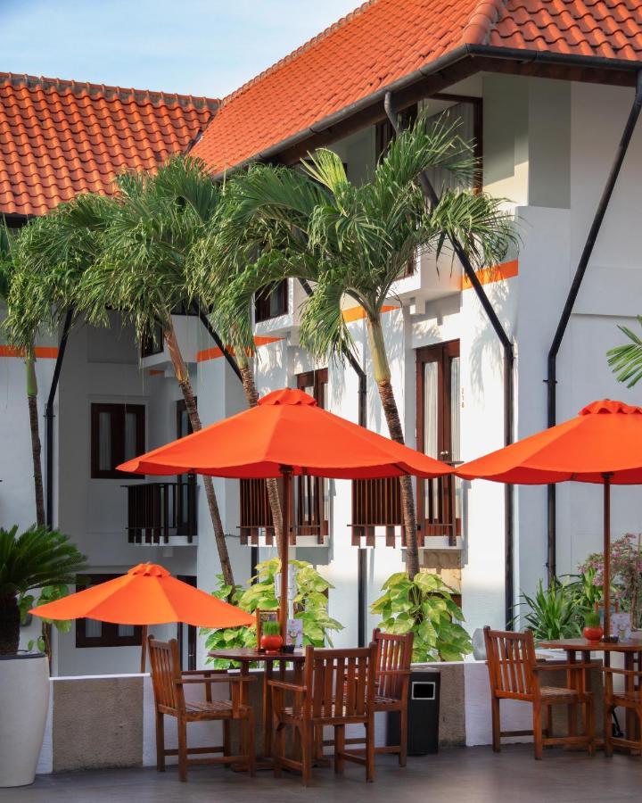 Harris Kuta Tuban Bali Hotel 4*